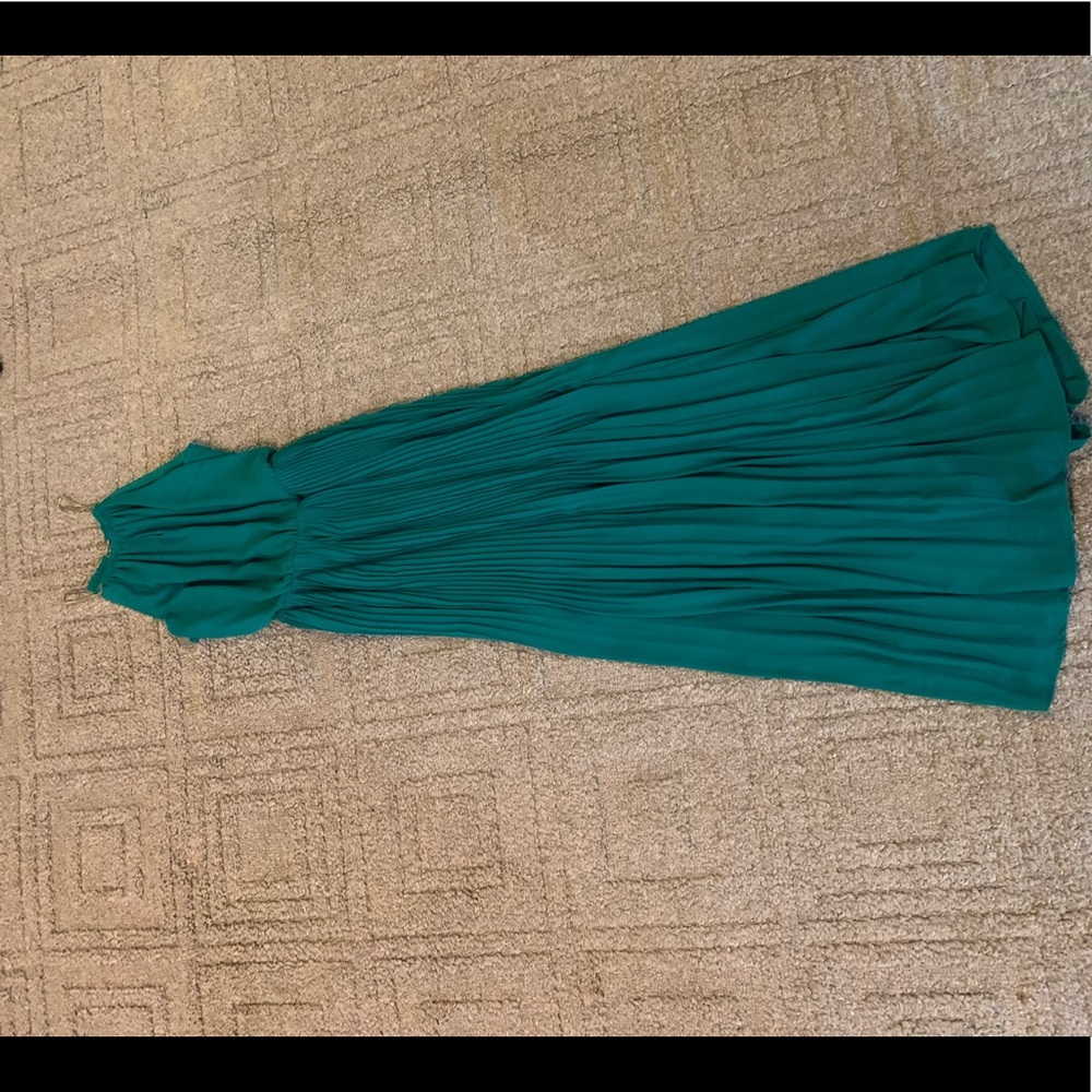 Green greek goddess dress with gold neck